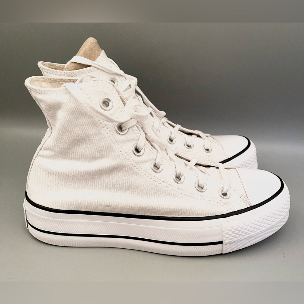 EUC Chuck Taylor All Star Hi Lift Platform Sneaker Size 7 High Top Shoes - Picture 3 of 10